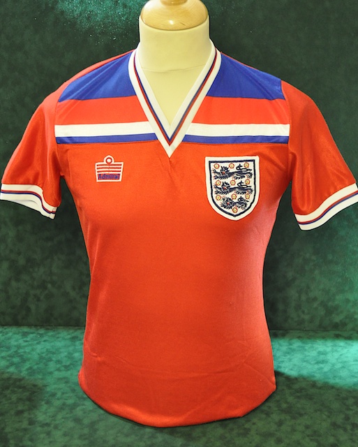 England 1982 World Cup Finals Away No 7 Retro Shirt 